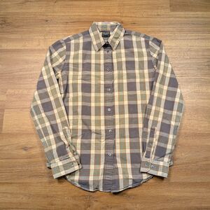 Filson Hyland Button Up Shirt Women Size Medium Plaid Casual Outdoor